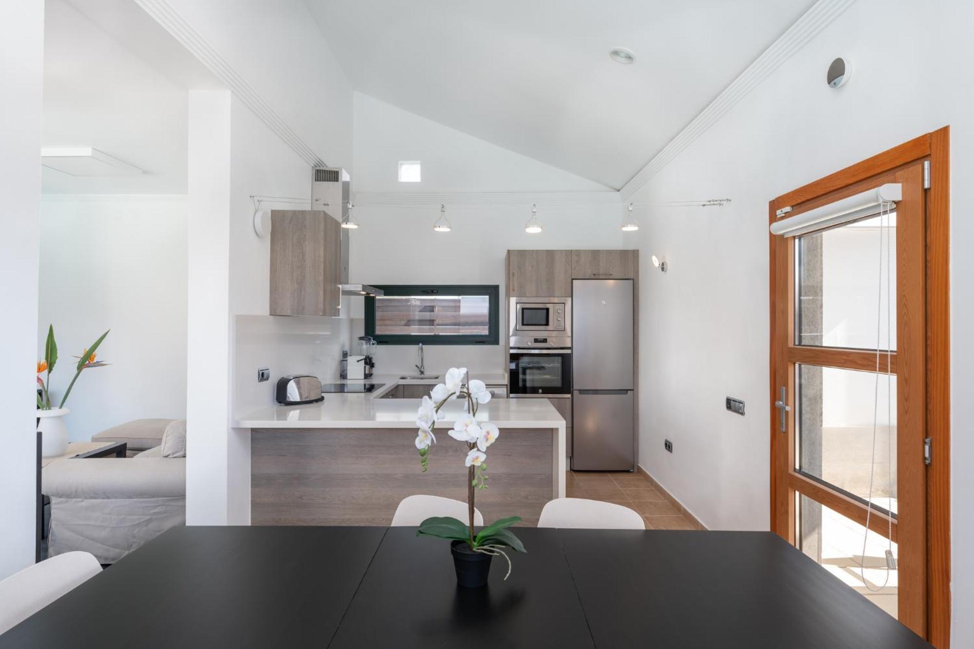 Camelot Holiday Homes By Livvo Playa Blanca  Luaran gambar