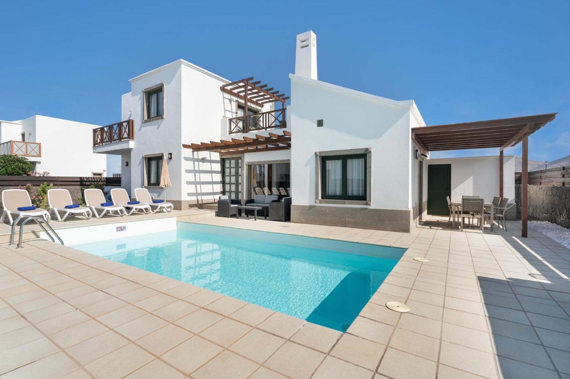 Camelot Holiday Homes By Livvo Playa Blanca  Luaran gambar
